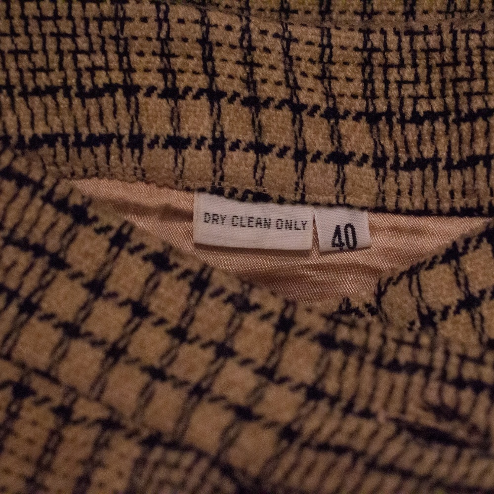 Wool Lined High Wasted Skirt - Picture 3 of 3